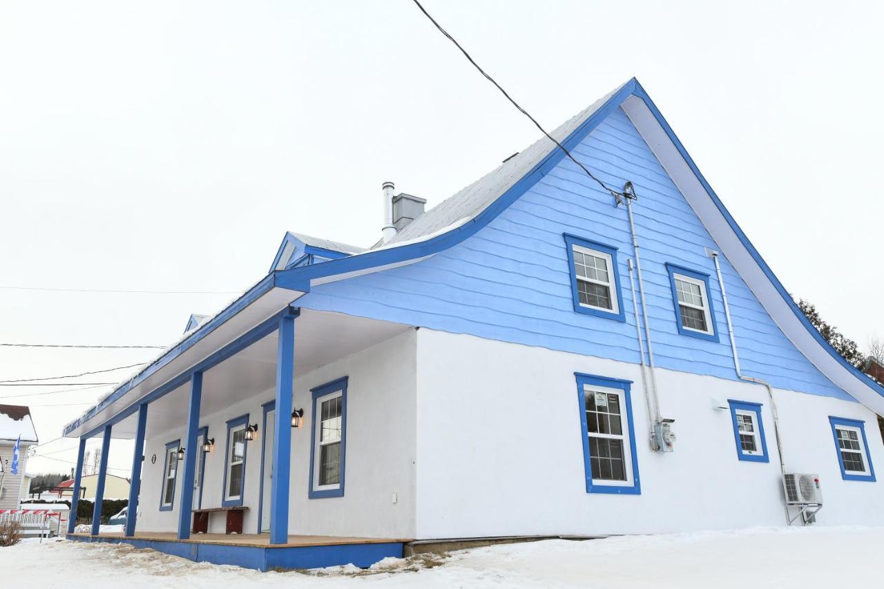 La Maison Bleue Saint-Ferreol-les-Neiges Exterior foto